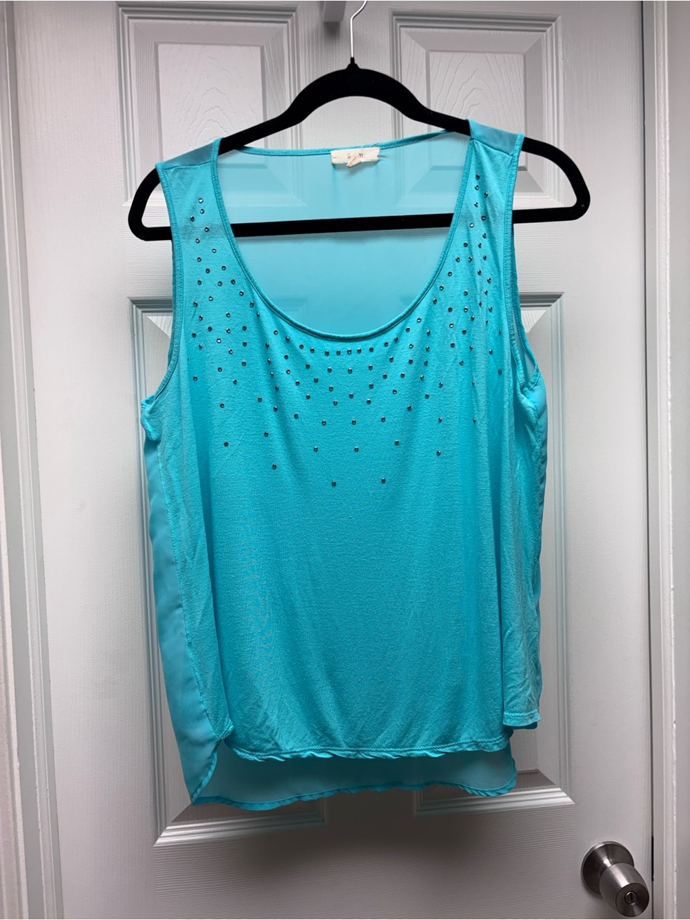 E-M Turquoise Sleeveless Embellished High-Low Blouse Size L